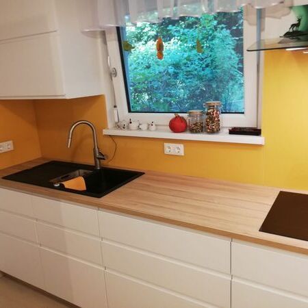 Küchenrückwand lackiert