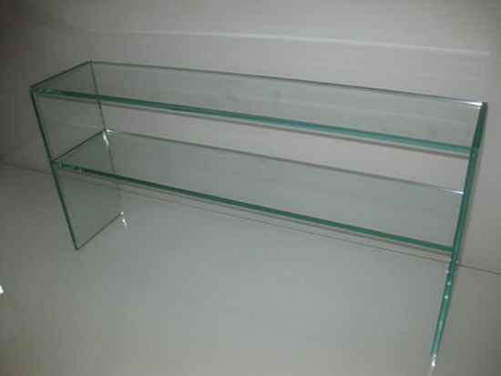 Glasregale nach Maß in Wien